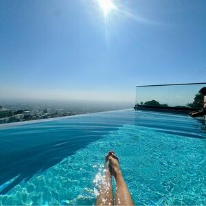 Meet your Posher, Jennie